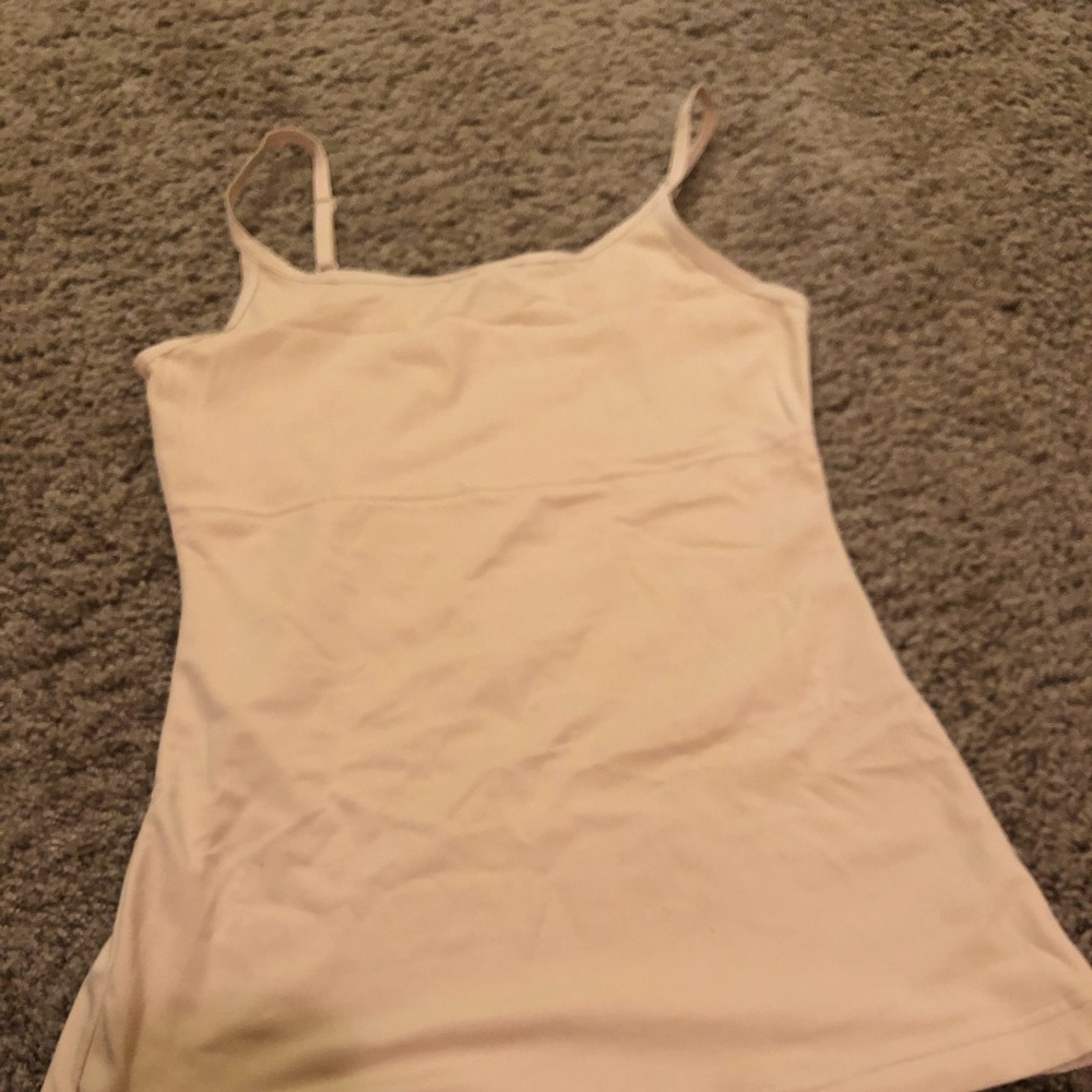Form fitting cami - Picture 5 of 8